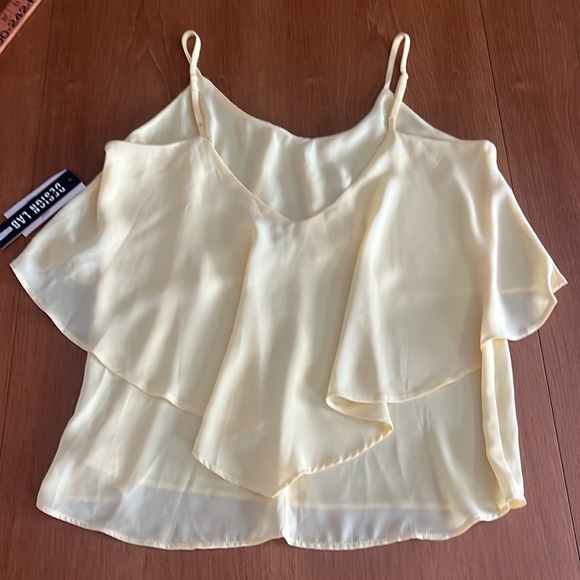 Design Lab Crepe Spaghetti Strap Cami, Ruffle Front & V-Back, Pale yellow, Sz S - Picture 4 of 13